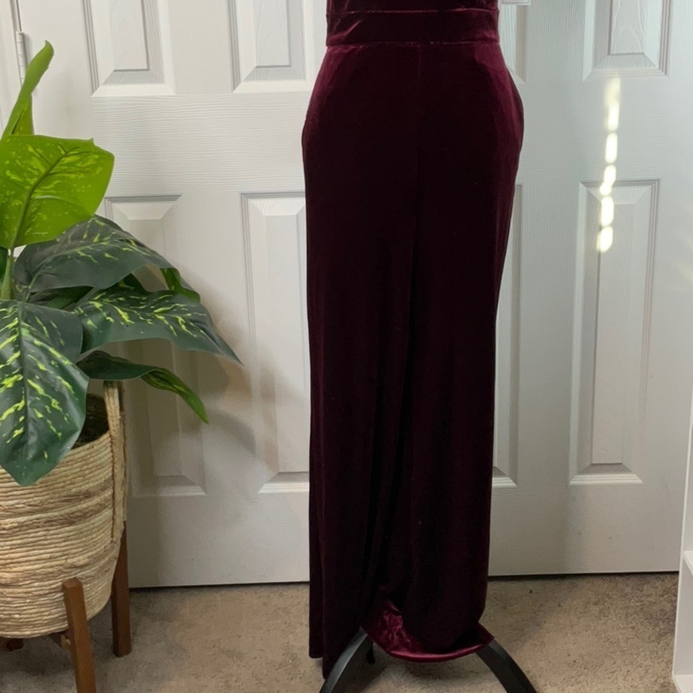 1.STATE Women's Mock Neck Halter Tie-Neck Velvet Jumpsuit Size S - Picture 4 of 13